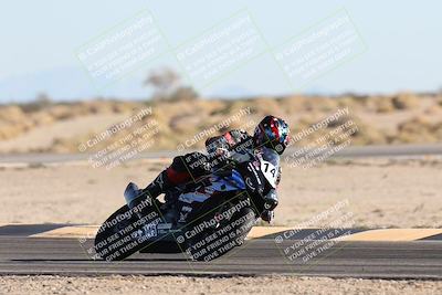 media/Dec-07-2025-CVMA (Sun) [[3e7d2de5dc]]/Race 10-Formula 40 Open/